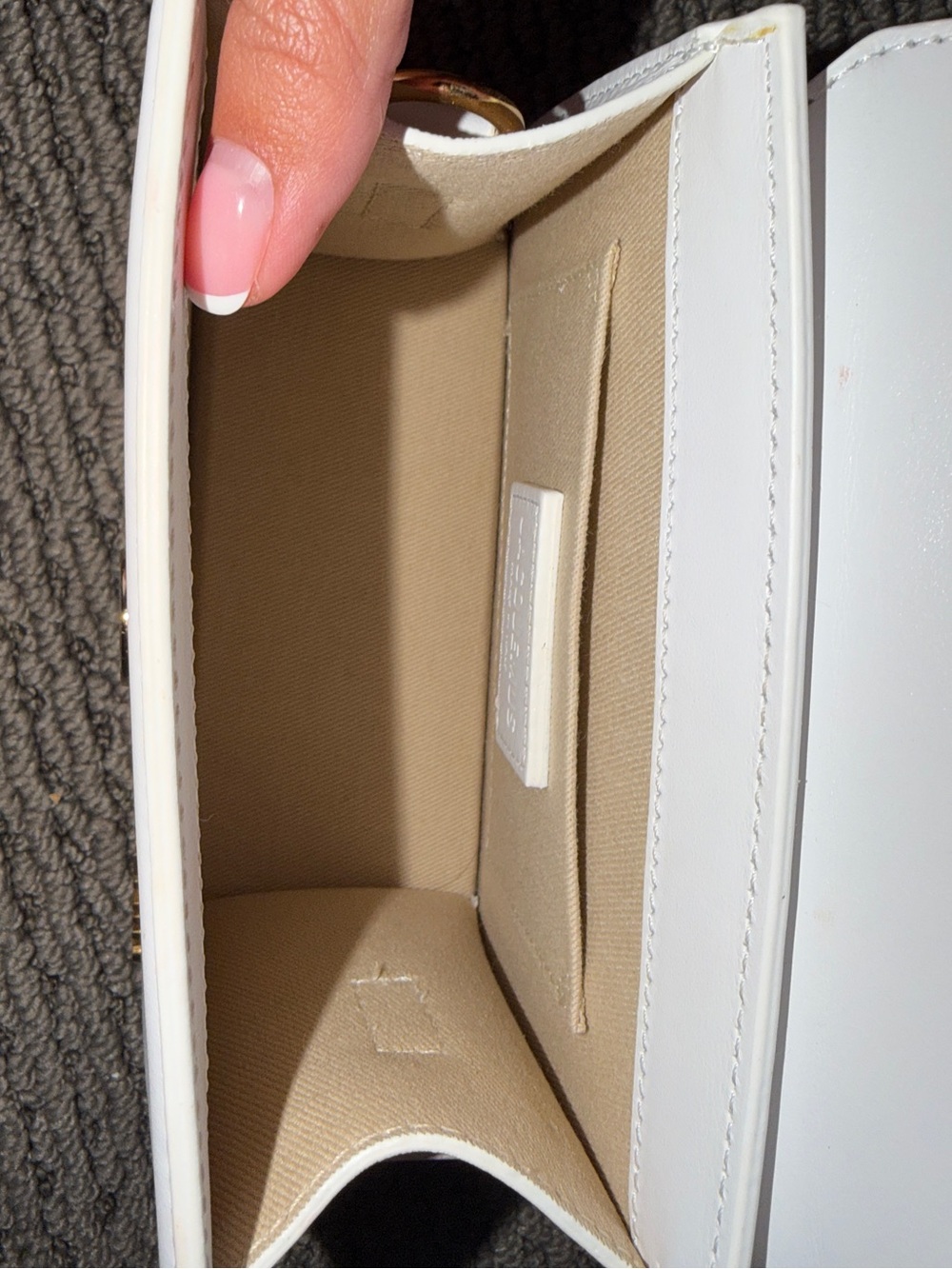 Jacquemus White Mini Le Chiquito Ring-Handle Bag - Picture 3 of 7